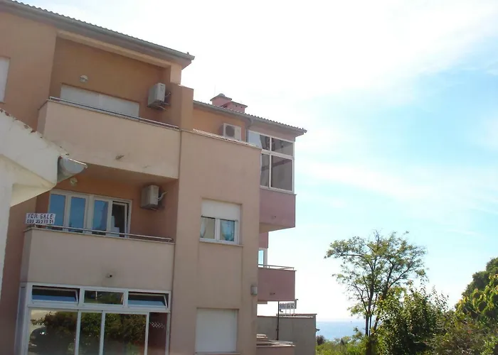 Διαμέρισμα Suzy With Private Parking Πούλα